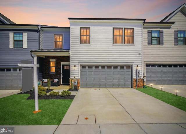 Property at 485 Hanson St, Frederick, MD 21701, 3 beds, 3.5 baths