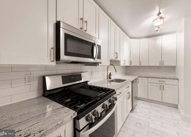 Property at 4620 N Park Ave N Unit 1206E, Chevy Chase, MD 20815, 1 bed, 1.5 baths