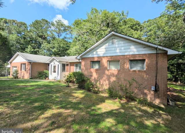 Property at 43658 Redmond Rd, Leonardtown, MD 20650, 4 beds, 1.5 baths