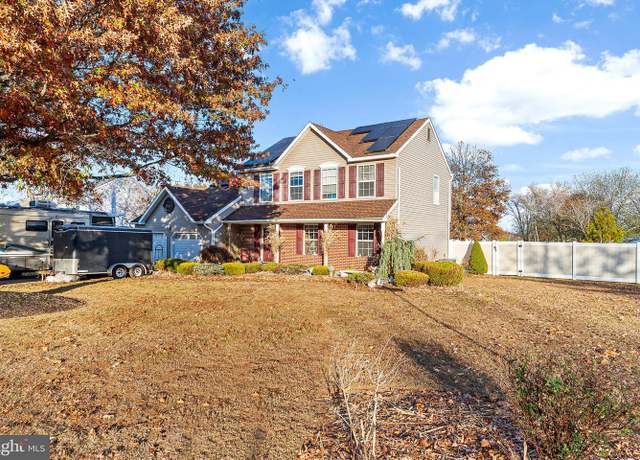 Property at 1 Winterberry Pl, Clayton, NJ 08312, 4 beds, 2.5 baths
