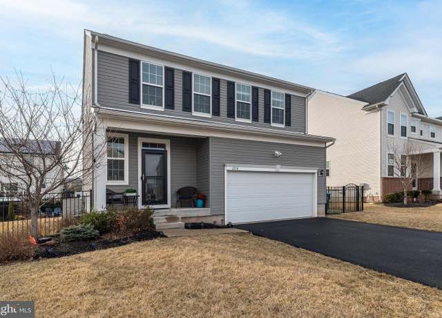 Property at 2216 Blue Gill Dr, Quakertown, PA 18951, 3 beds, 2.5 baths
