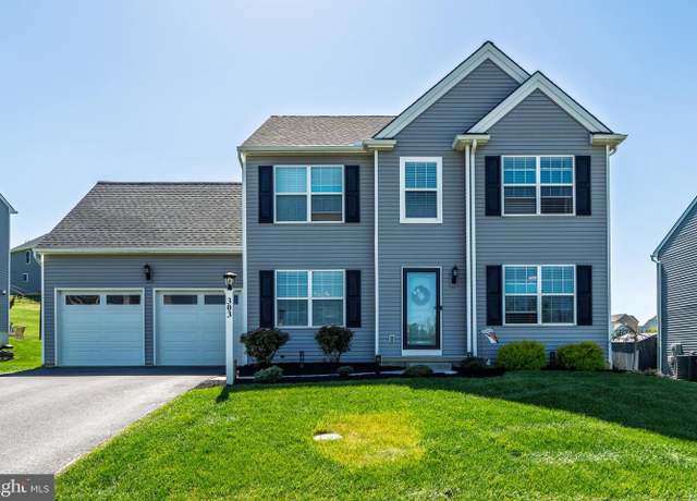 Property at 303 Darlington Ct, New Providence, PA 17560, 4 beds, 2.5 baths