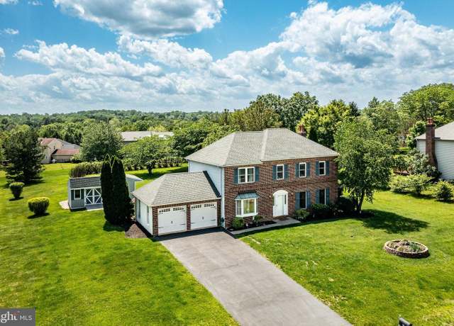 Property at 414 Bow Ln, Gilbertsville, PA 19525, 4 beds, 2.5 baths