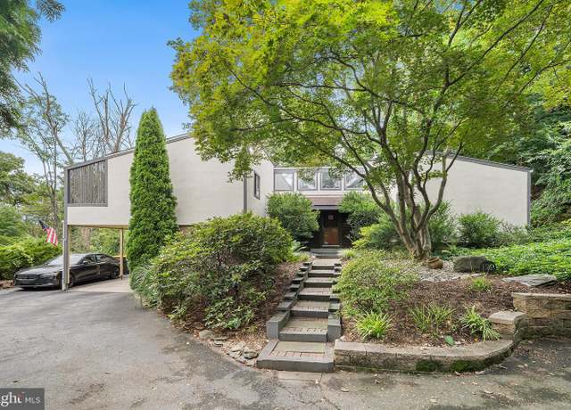 Property at 190 Pine Tree Rd, King Of Prussia, PA 19406, 4 beds, 2.5 baths