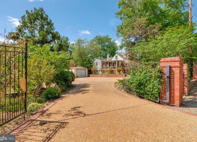 Property at 6230 Valley View Dr, Alexandria, VA 22310, 3 beds, 2 baths