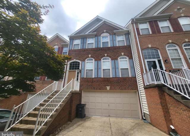Property at 20597 Glenmere Sq, Sterling, VA 20165, 3 beds, 3.5 baths