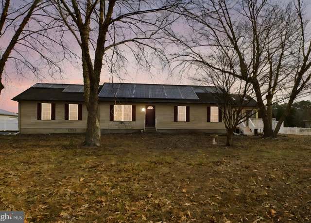 Property at 23338 Park Ave, Georgetown, DE 19947, 3 beds, 2 baths