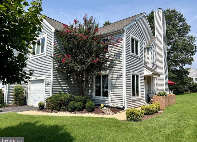 Property at 500 Martingale Ln, Arnold, MD 21012, 3 beds, 2.5 baths