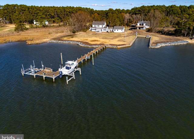 Property at 1308 Town Point Rd, Cambridge, MD 21613, 4 beds, 4 baths