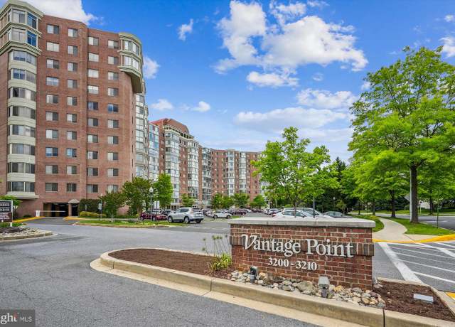 Property at 3210 N Leisure World Blvd #206, Silver Spring, MD 20906, 3 beds, 2 baths