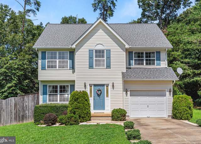 Property at 46728 Sandalwood St, Lexington Park, MD 20653, 5 beds, 2.5 baths