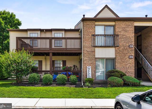 Property at 28 Pickwick Pl, Sewell, NJ 08080, 2 beds, 2 baths