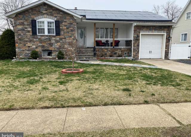Property at 33 Goldey Ave, Hamilton, NJ 08610, 5 beds, 2 baths