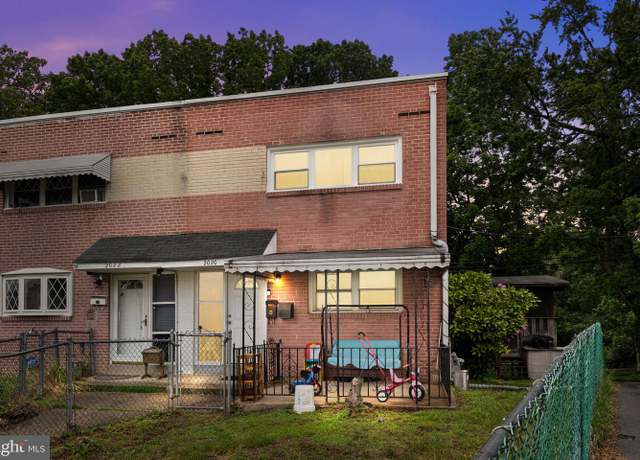 Property at 2020 Valley View Dr, Folcroft, PA 19032, 3 beds, 1.5 baths