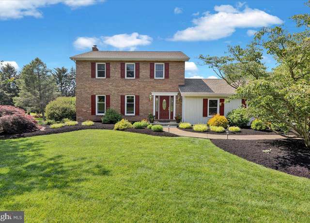 Property at 169 Norway Ln, Lebanon, PA 17042, 3 beds, 2.5 baths