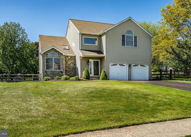 Property at 134 Elio Cir, Royersford, PA 19468, 4 beds, 2.5 baths