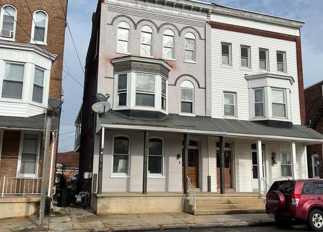 Property at 19 Carlisle Ave, York, PA 17401, 5 beds, 2 baths