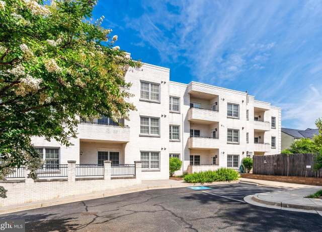 Property at 231 N Thomas St #105, Arlington, VA 22203, 2 beds, 2 baths