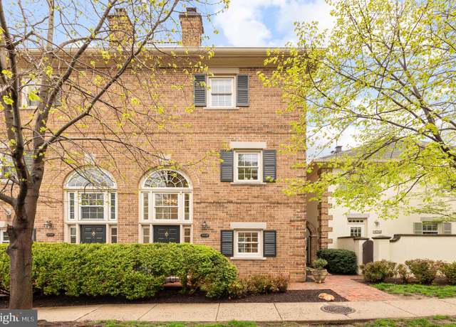Property at 1010 N Royal St, Alexandria, VA 22314, 2 beds, 3 baths