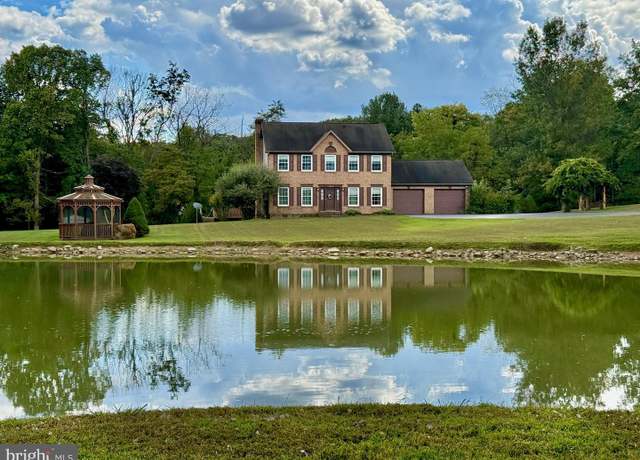 Property at 3564 Mountain Lake Rd, Hedgesville, WV 25427, 4 beds, 2.5 baths