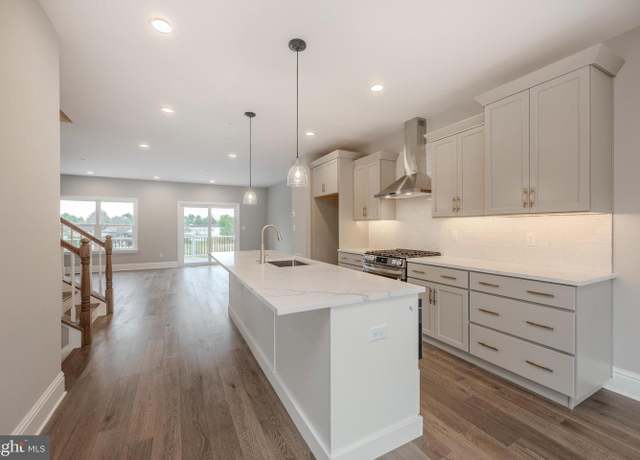 Property at 4815 Hogan Dr, Wilmington, DE 19808, 3 beds, 2.5 baths
