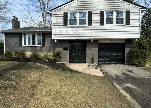 Property at 233 Prospect Dr, Wilmington, DE 19803, 5 beds, 2.5 baths