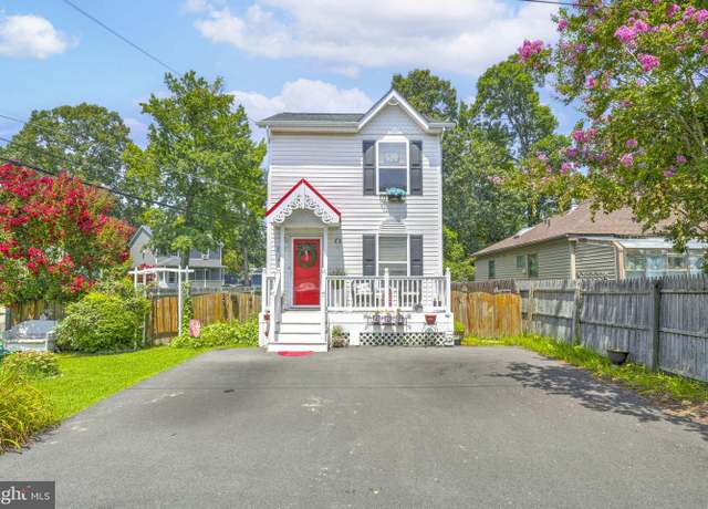 Property at 1700 Bayview Rd, Shady Side, MD 20764, 2 beds, 1.5 baths