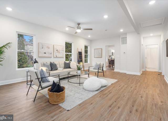 Property at 3004 Louise Ave, Baltimore, MD 21214, 5 beds, 2 baths