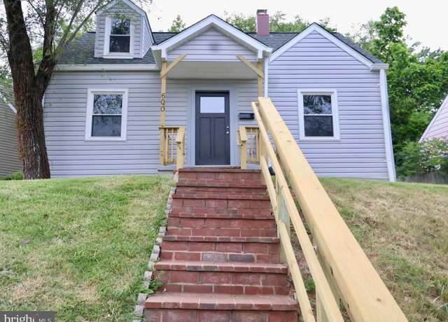 Property at 600 64th Ave, Capitol Heights, MD 20743, 3 beds, 2 baths