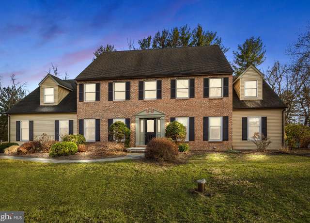 Property at 104 Beechwood Dr, Washington Crossing, PA 18977, 4 beds, 3 baths