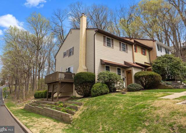 Property at 446 E Stoney Hill Ct Unit E, Feasterville Trevose, PA 19053, 3 beds, 2.5 baths
