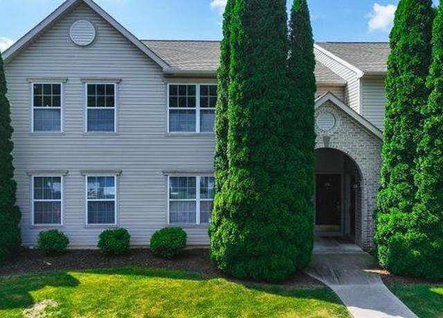 Property at 100 Hiddenwood Dr, Harrisburg, PA 17110, 2 beds, 2 baths