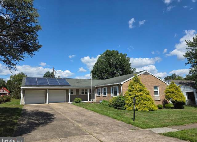 Property at 4620 Harwich Rd, Harrisburg, PA 17109, 3 beds, 2 baths