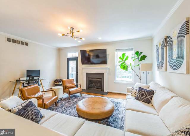 Property at 517 Bullock #13, Conshohocken, PA 19428, 3 beds, 2.5 baths