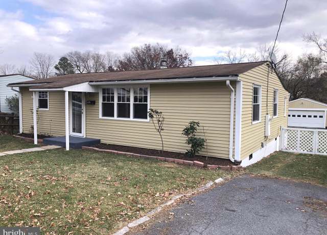 Property at 252 Shenandoah Ave, Winchester, VA 22601, 3 beds, 1 bath