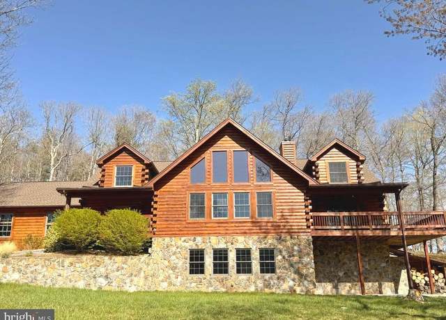 Property at 134 Ridgewood Trl, Berkeley Springs, WV 25411, 5 beds, 3.5 baths