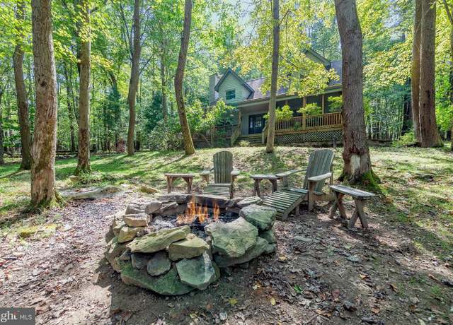 Property at 36 Ridgewood Dr, Oakland, MD 21550, 3 beds, 3.5 baths