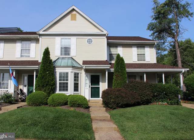 Property at 175 Leedom Way, Newtown, PA 18940, 2 beds, 1.5 baths