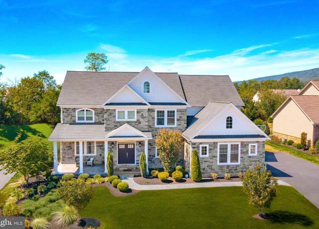 Property at 2245 Lehman Ct, Enola, PA 17025, 5 beds, 4.5 baths