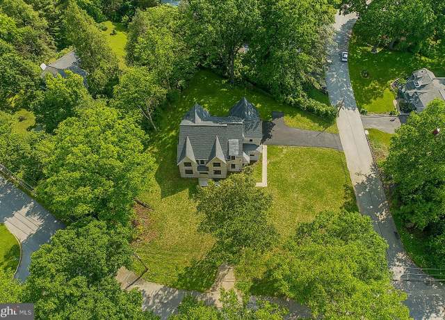 Property at 1441 Berwyn Paoli Rd, Paoli, PA 19301, 5 beds, 5.5 baths