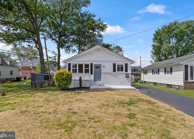 Property at 625 Fulmer Cir, Swarthmore, PA 19081, 3 beds, 2 baths