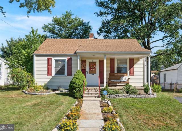 Property at 328 Park Ave, Norwood, PA 19074, 3 beds, 1 bath