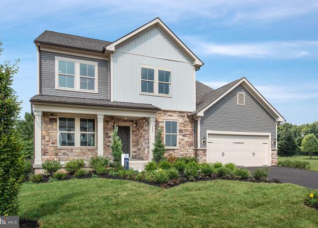 Property at 1022 Arthur Dr, Franconia, PA 18924, 4 beds, 2.5 baths
