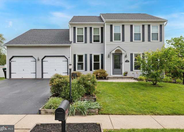 Property at 112 Abbey Dr, Royersford, PA 19468, 4 beds, 2.5 baths