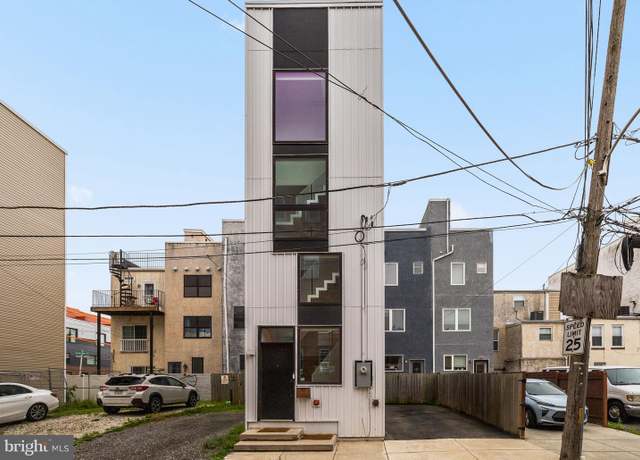 Property at 2710 W Harper St, Philadelphia, PA 19130, 2 beds, 2.5 baths
