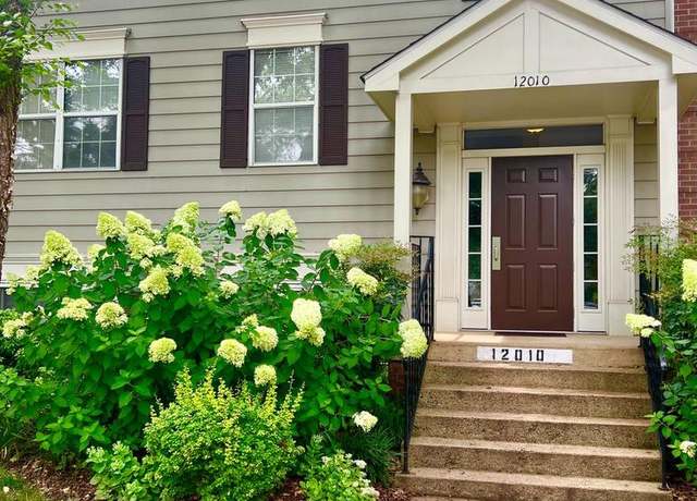 Property at 12010 Golf Ridge Ct #302, Fairfax, VA 22033, 3 beds, 2 baths
