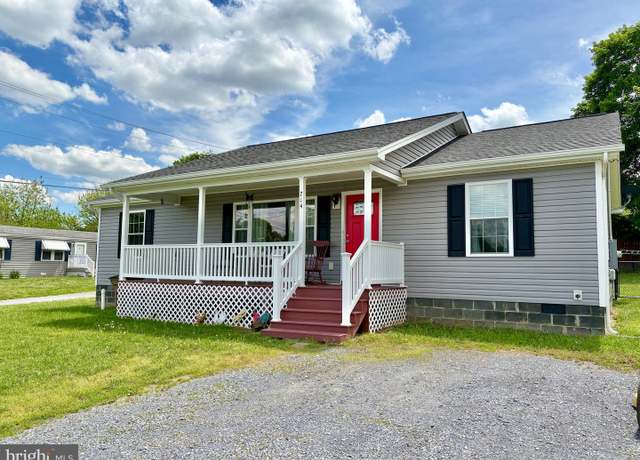 Property at 714 Coverstone Ln, Shenandoah, VA 22849, 3 beds, 2 baths