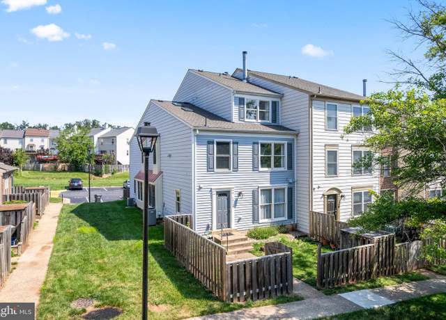 Property at 10479 Dylan Pl, Manassas, VA 20109, 3 beds, 2 baths