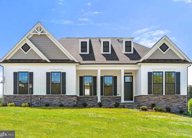 Property at 9435 Signature Way, Fredericksburg, VA 22407, 5 beds, 3.5 baths
