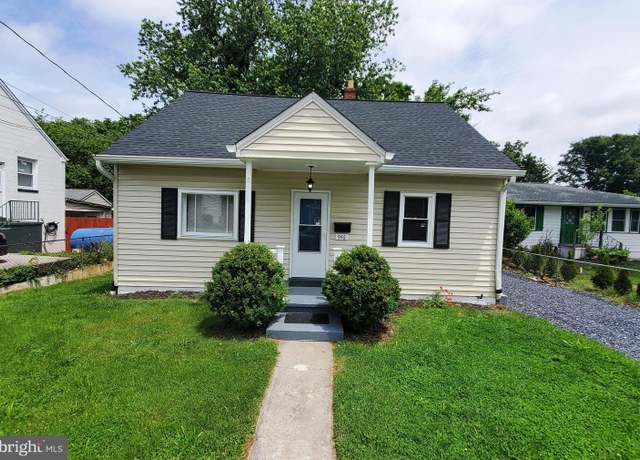 Property at 946 Franklin St, Winchester, VA 22601, 3 beds, 1 bath